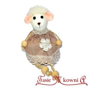 Owieczka w sukience beżowo koronkowej 17cm zawieszka