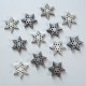 Ażurowe śnieżynki z gwiazdką białe i srebrne 12szt.
