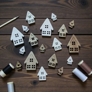 Domki drewniane, 2 kolory, 3 rozmiary - 18szt